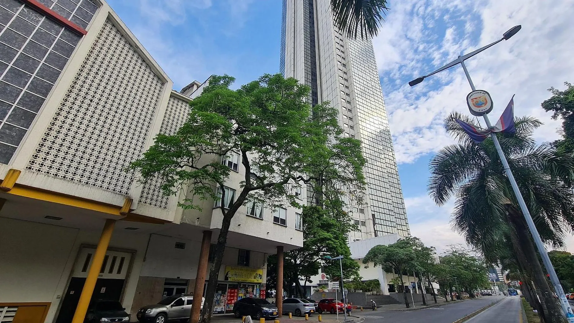 305 Moderno Aparta-Suite En Versalles Tipo Loft - Cali Tower Suites & Lofts